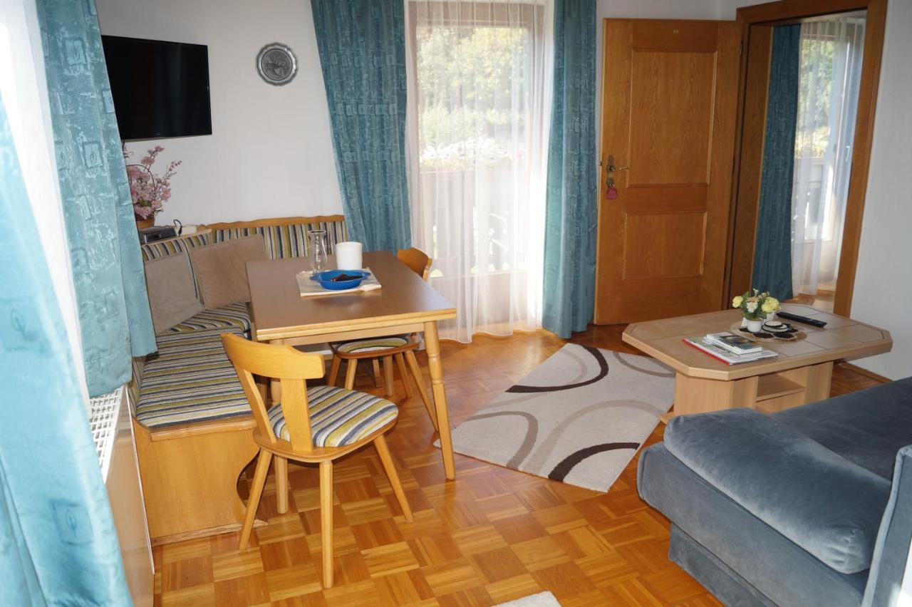 Appartment Karwendelblick เซเฟลด์ อิน ทิโรล ภายนอก รูปภาพ